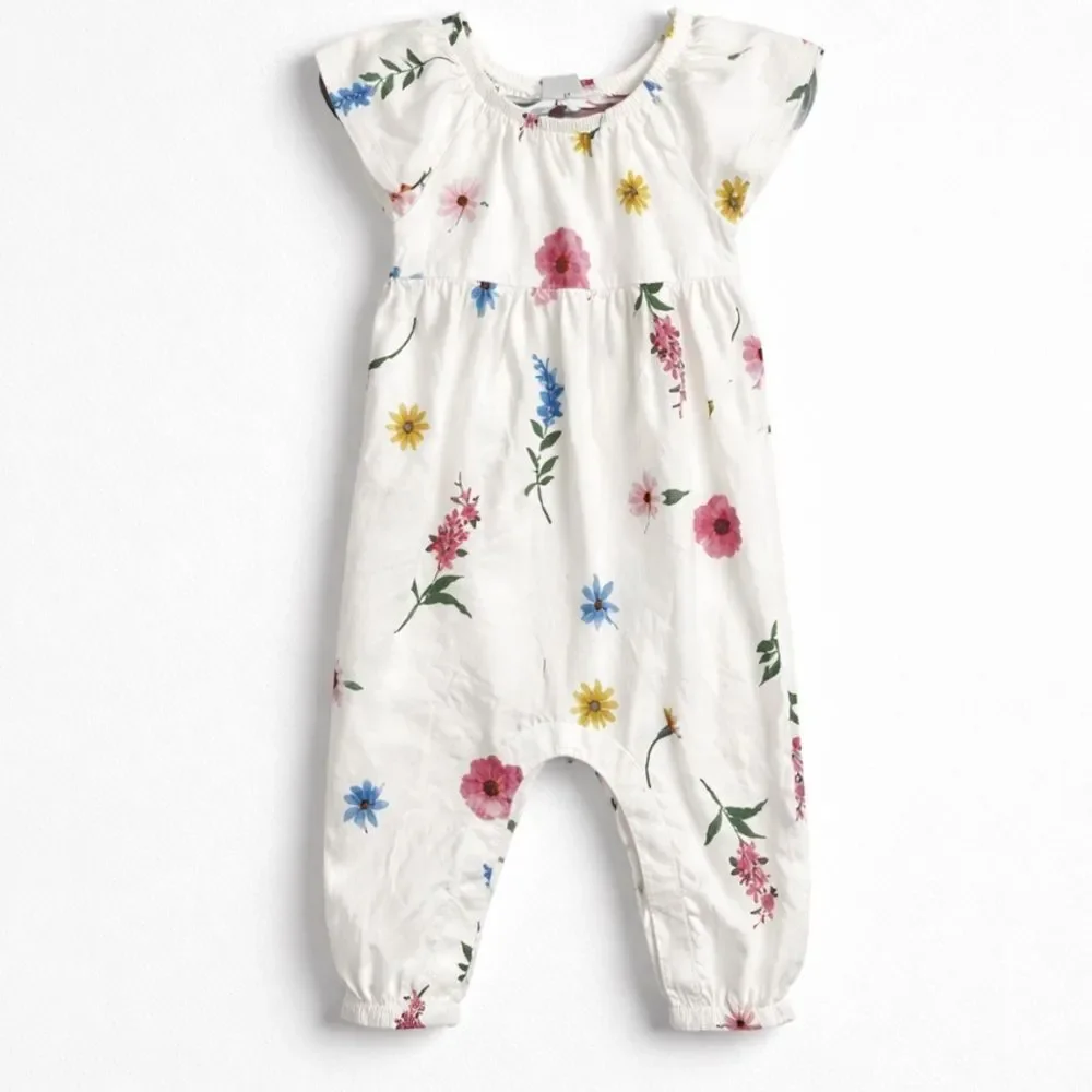 Old Navy Cream cotton jumpsuit with pink and blue floral print size 6-12 months